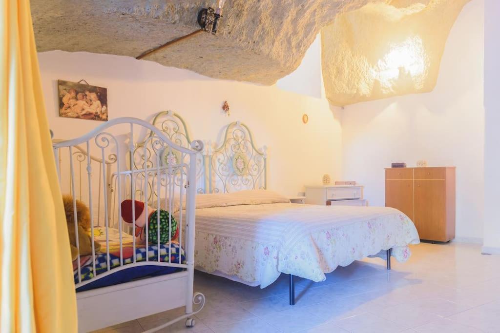 Appartamento In Pietra Di Tufo Verde Ischitana, Forio Forio di Ischia Εξωτερικό φωτογραφία